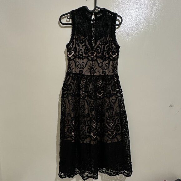 Women's Black Midi Lace Dress, Sleeveless, Small size - Picture 5 of 14